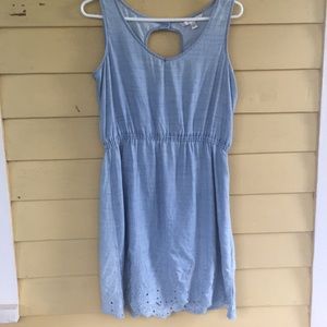 Lauren Conrad denim dress. Cute as pie💙